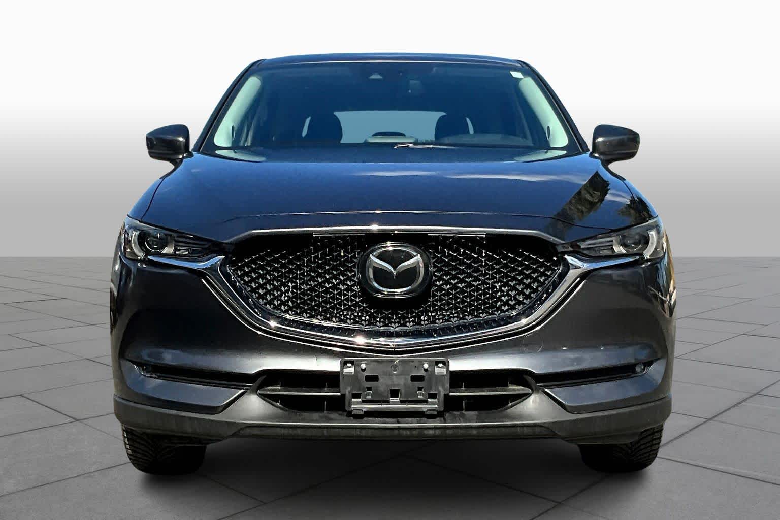 2017 Mazda CX-5 Grand Touring photo 3