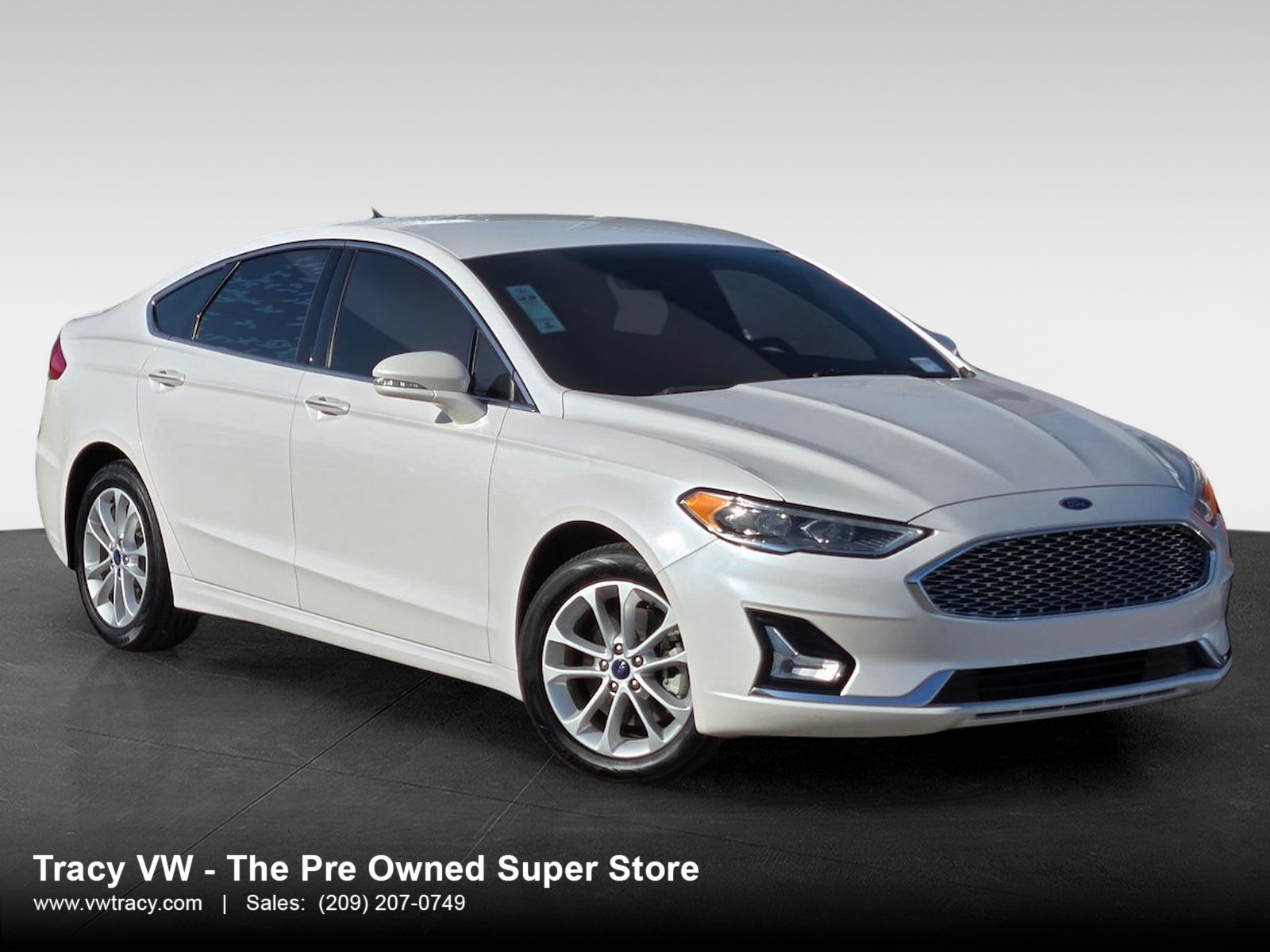 2019 Ford Fusion Energi Titanium