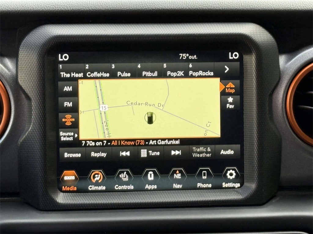2021 Jeep Gladiator Mojave photo 17