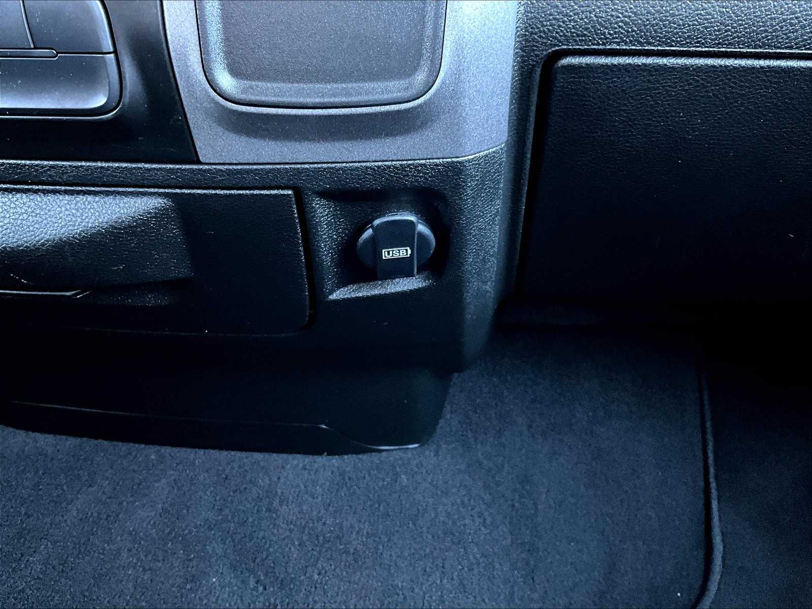 2019 Ram 1500 Tradesman ST photo 25