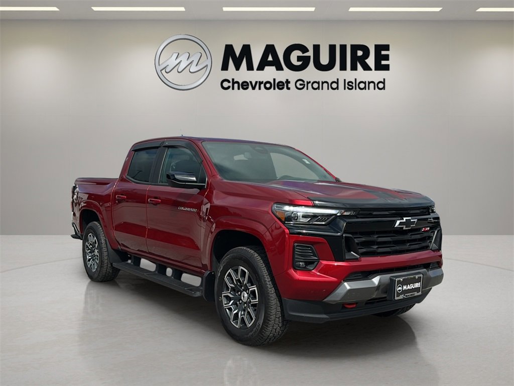 2023 Chevrolet Colorado Z71 photo 7