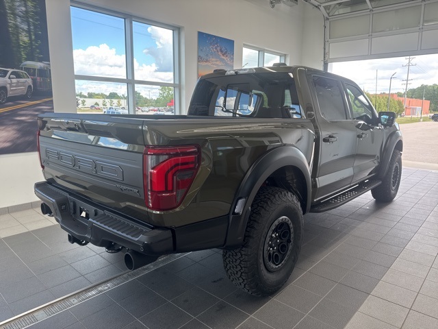2025 Ford F-150 Raptor photo 11