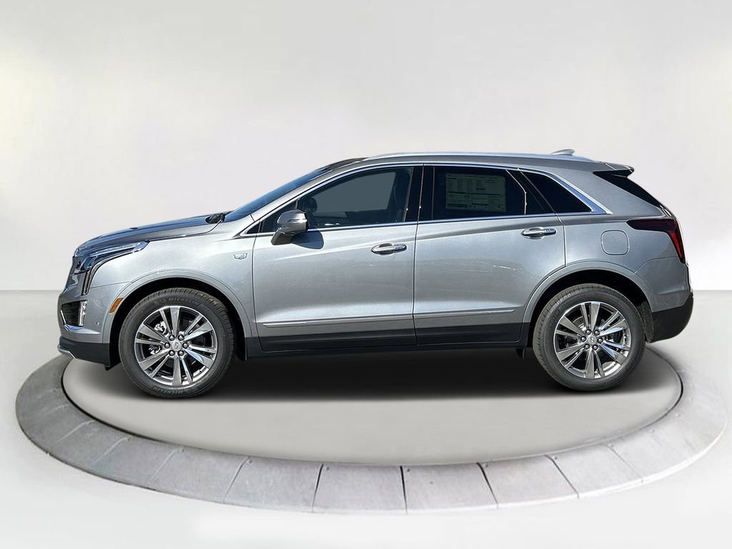 2026 Cadillac XT5 Premium Luxury photo 2