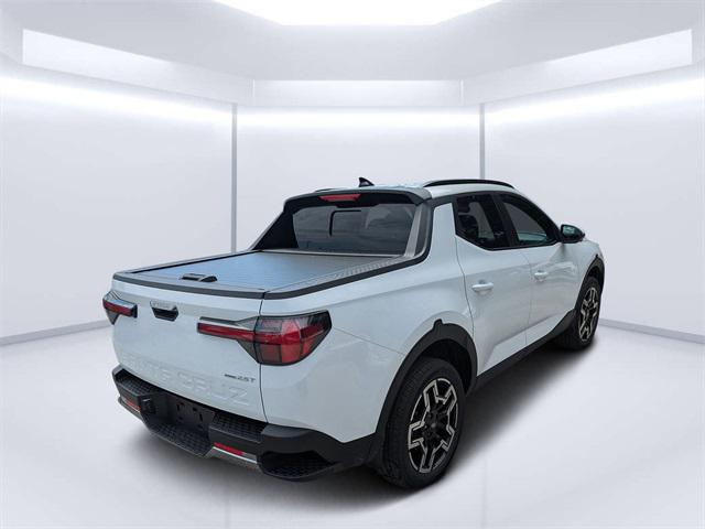 2025 Hyundai Santa Cruz Limited photo 3