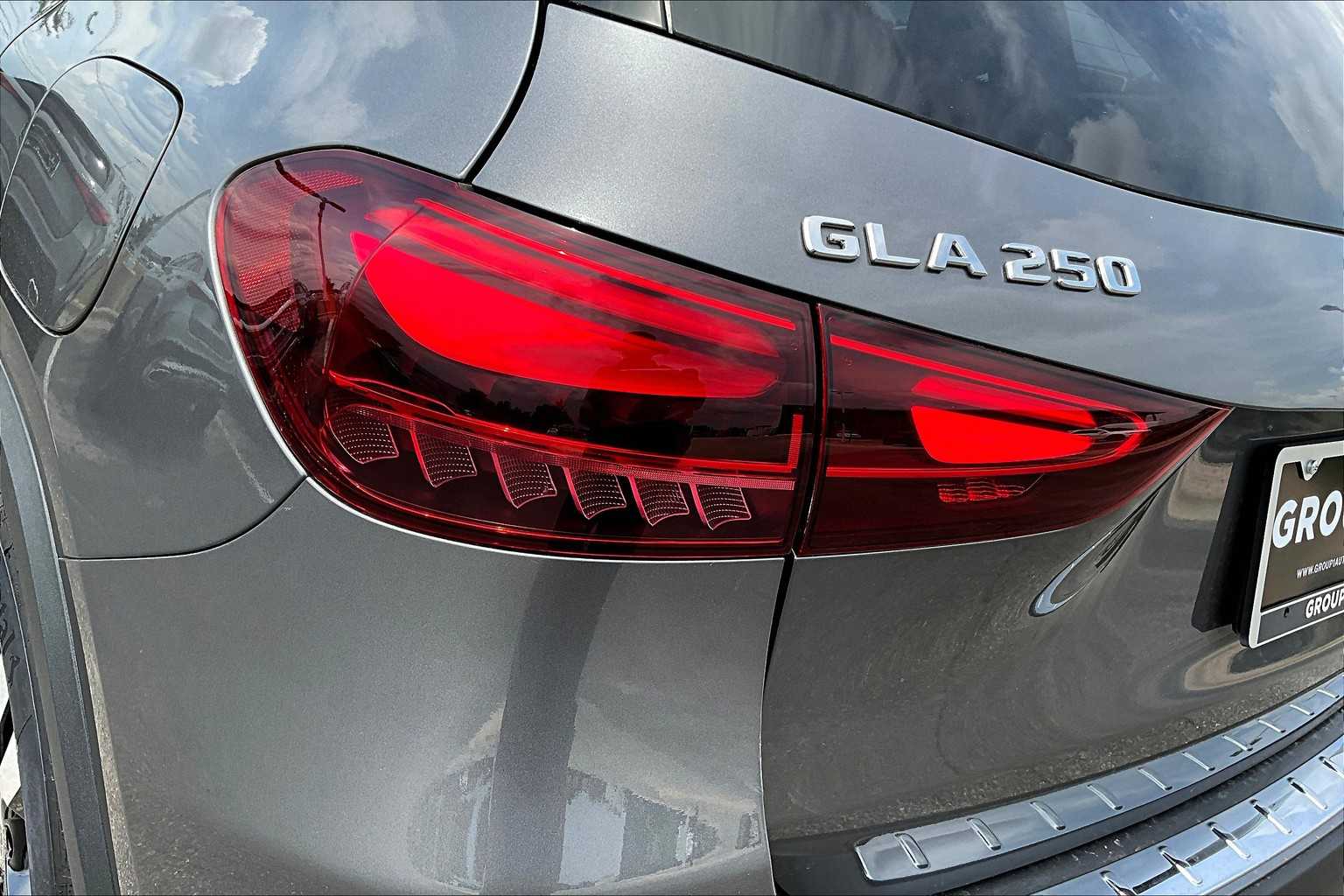 2026 Mercedes Benz GLA 250 photo 6
