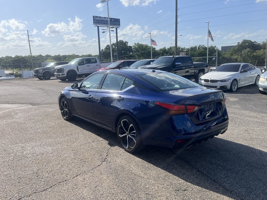 2024 Nissan Altima 2.5 SR photo 3