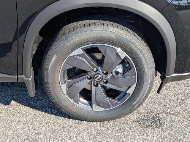 2026 Nissan Rogue SV photo 8