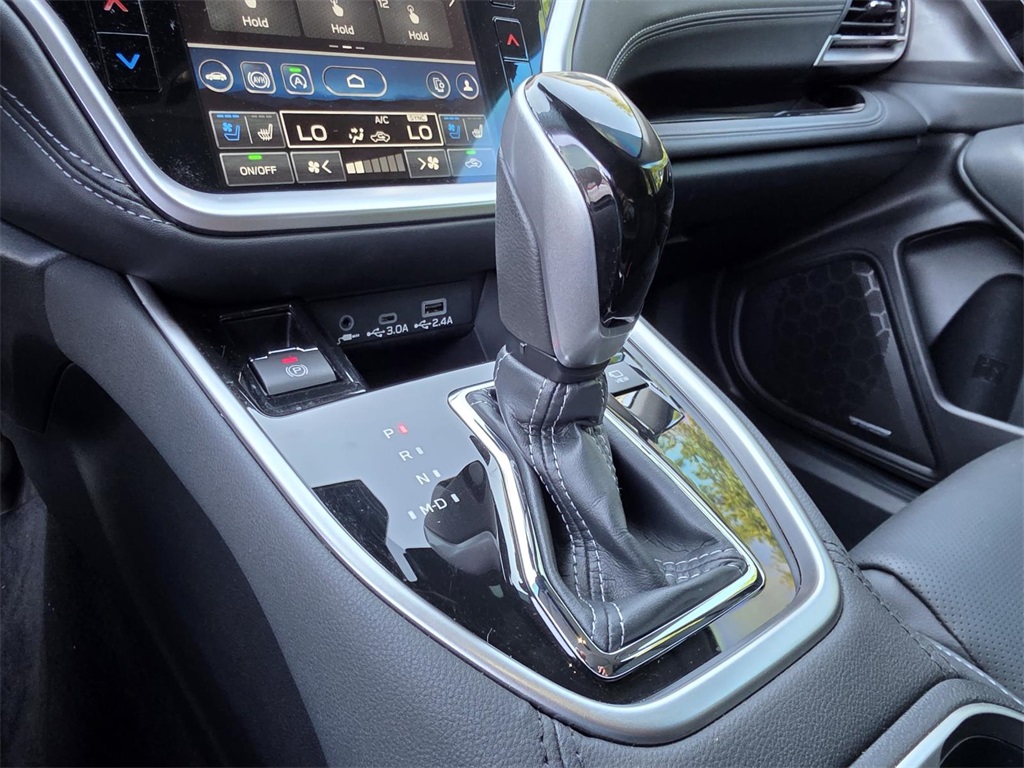 2023 Subaru Outback Touring XT photo 26