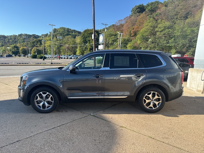 2020 Kia Telluride EX photo 3