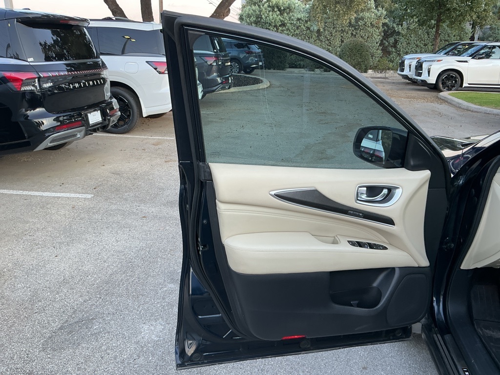 2016 Infiniti QX60 Base photo 18