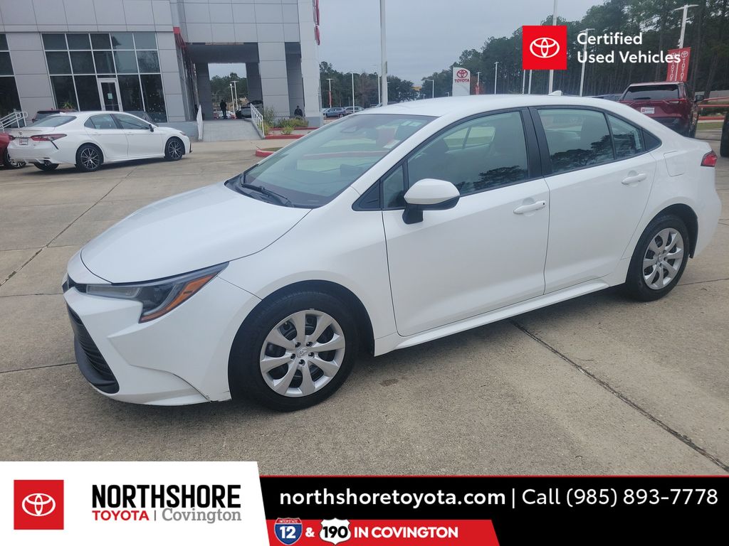2023 Toyota Corolla LE's photo