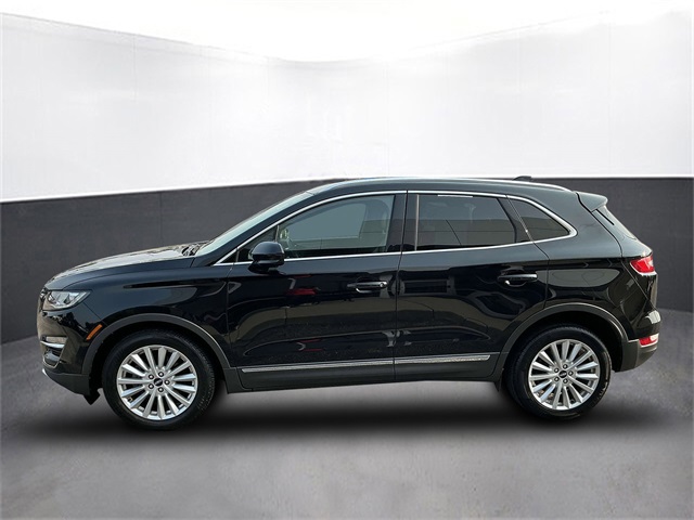 Used 2019 Lincoln MKC Base with VIN 5LMCJ1C9XKUL06699 for sale in Kansas City