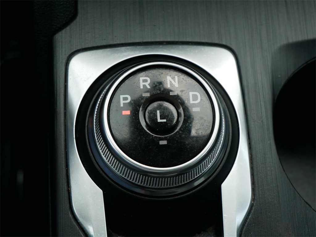 2022 Ford Escape SE photo 21
