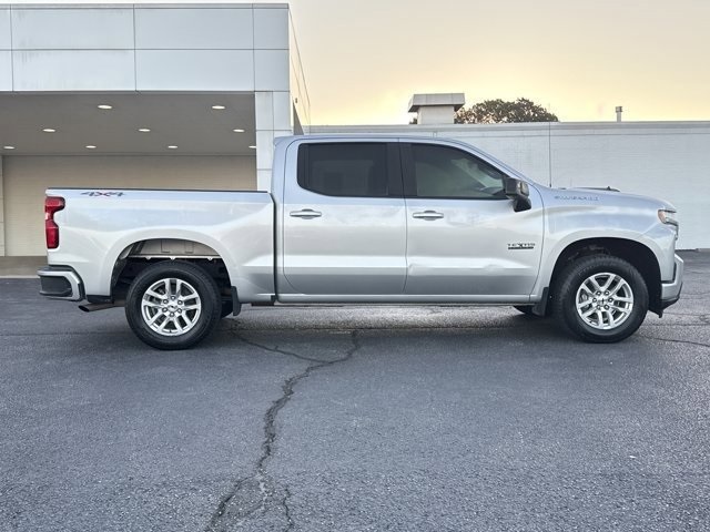 Used 2020 Chevrolet Silverado 1500 RST with VIN 3GCUYEEDXLG228428 for sale in Kansas City