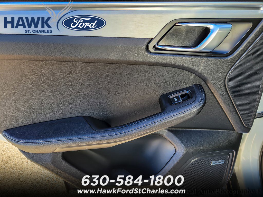 2024 PORSCHE MACAN - Image 18