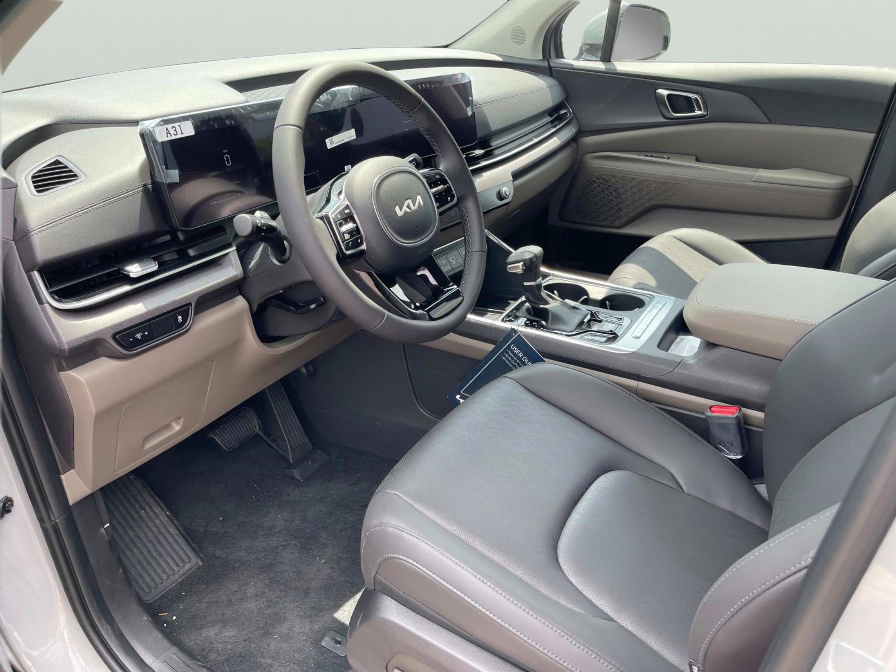 2026 Kia Carnival EX photo 14