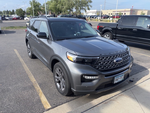 Used 2023 Ford Explorer XLT with VIN 1FMSK8DH1PGA72999 for sale in Apple Valley, Minnesota