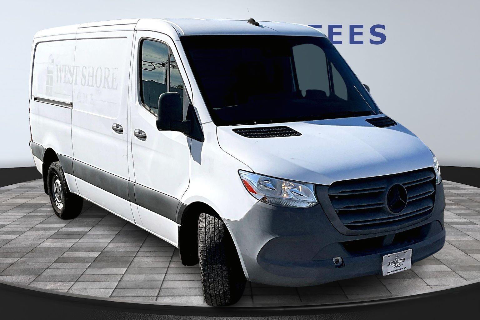 2021 Mercedes-Benz Sprinter Cargo Van Base's photo