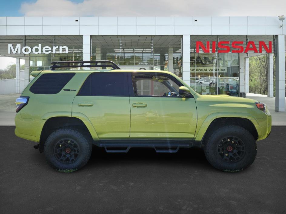 2022 Toyota 4Runner TRD Pro 4WD photo 3