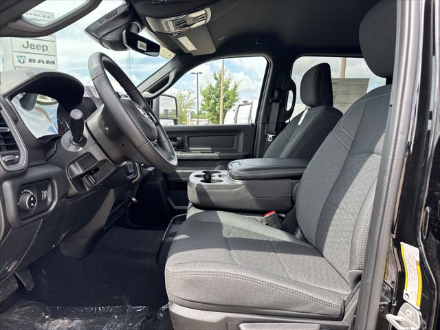 2025 Ram 2500 Tradesman photo 6