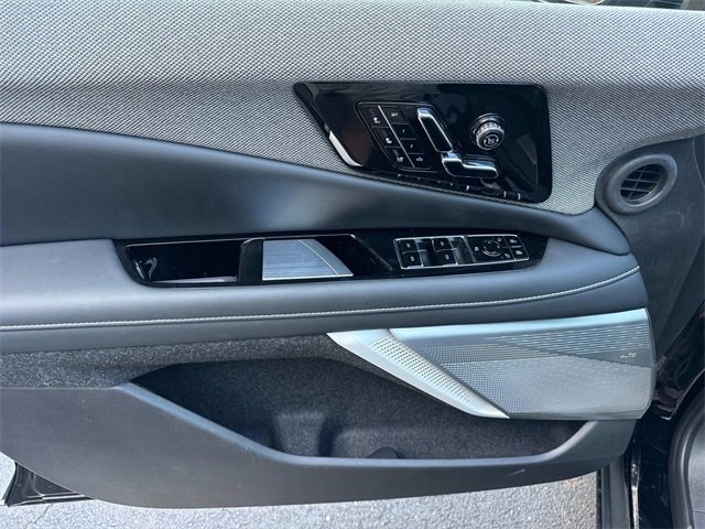 2025 Cadillac Optiq Sport photo 12