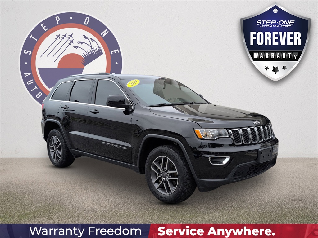 2019 Jeep Grand Cherokee Laredo E