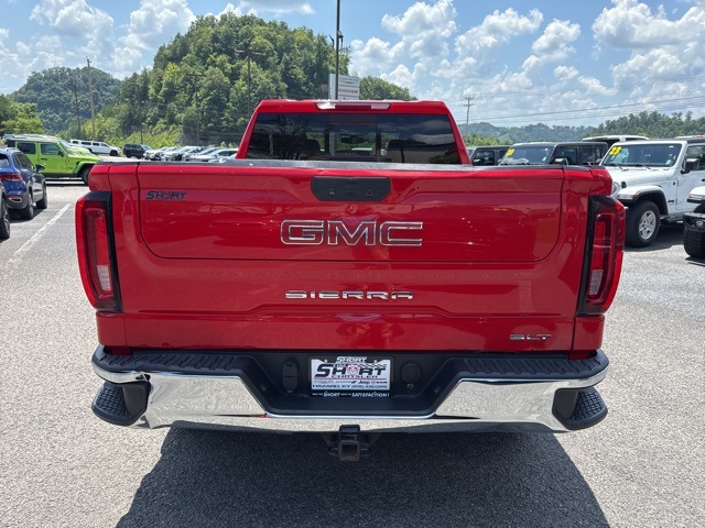 2021 Gmc Sierra 1500 SLT photo 4