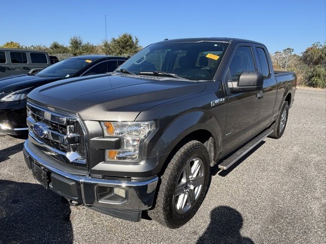 2017 Ford F-150 XLT's photo