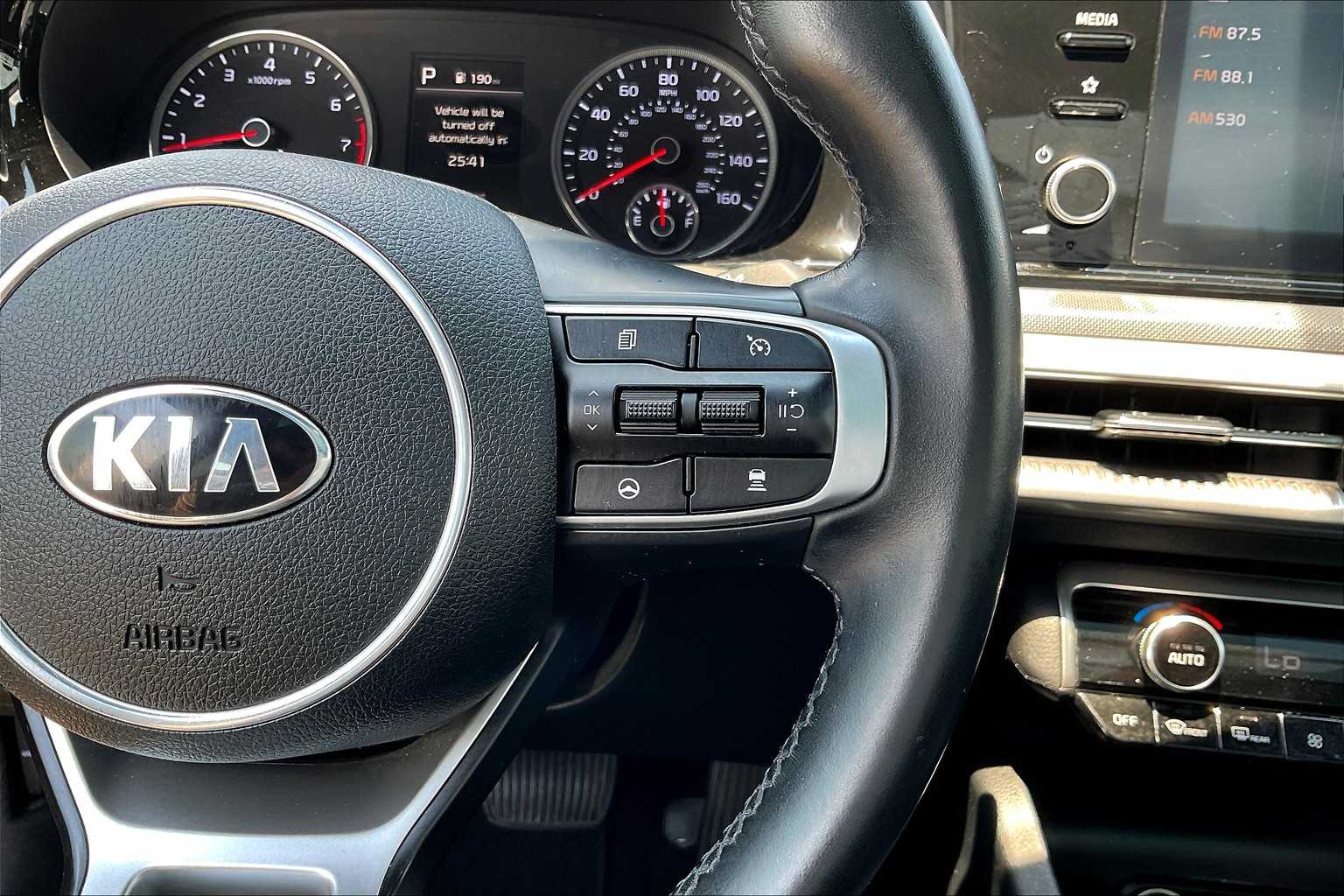 2021 Kia K5 GT-Line photo 22