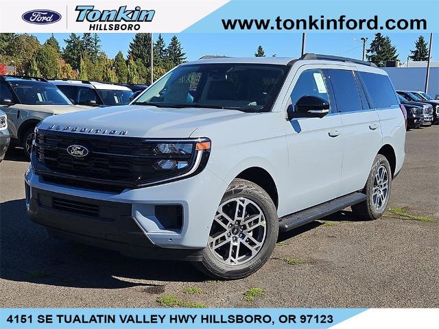 2025 Ford Expedition Active's photo