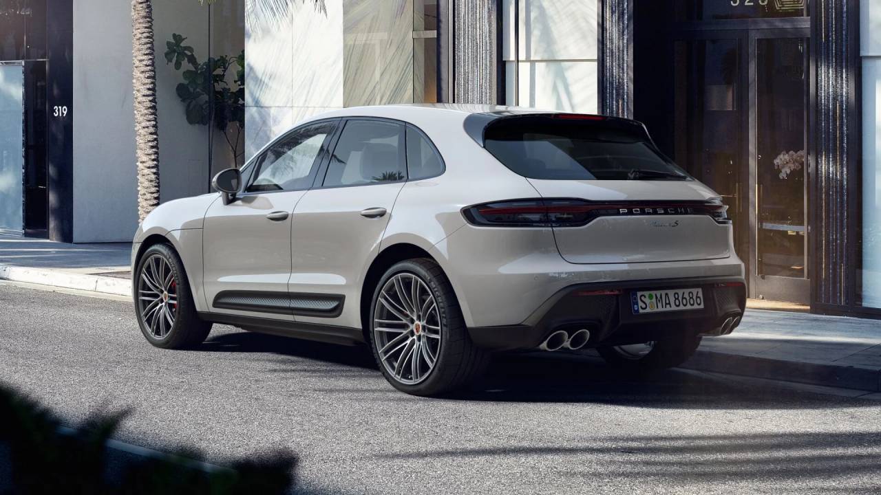 2024 Porsche Macan S photo 3