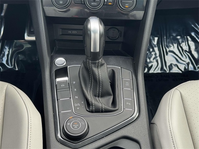 2021 Volkswagen Tiguan SE R-Line Black photo 19