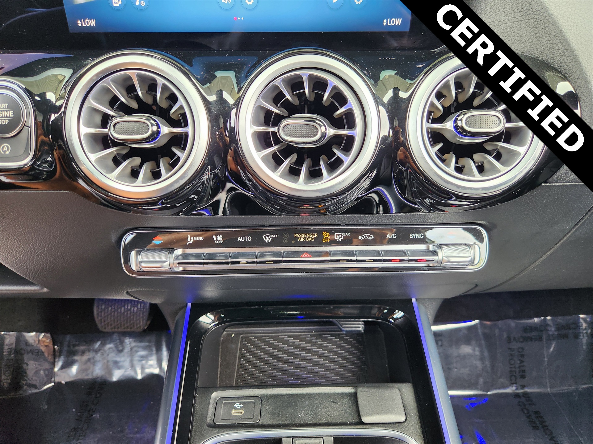 2024 Mercedes Benz GLA 250 photo 10