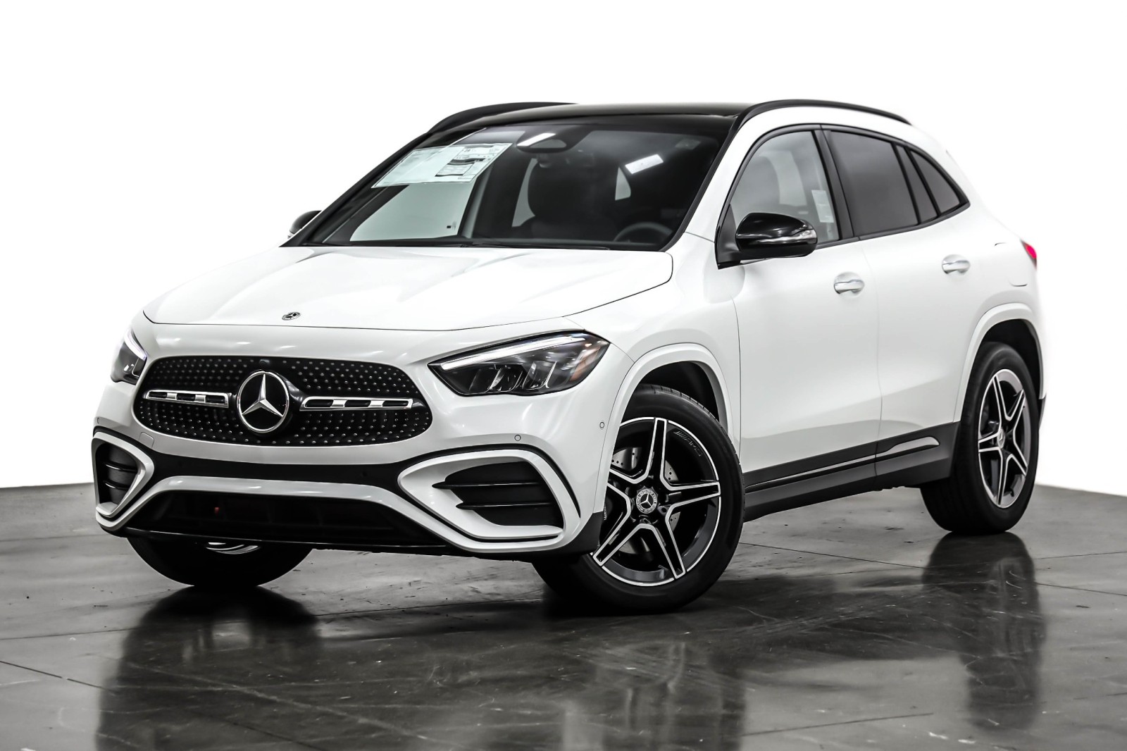 2026 Mercedes-Benz GLA GLA 250's photo