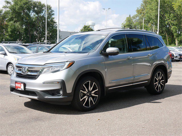 2019 Honda Pilot Touring photo 3