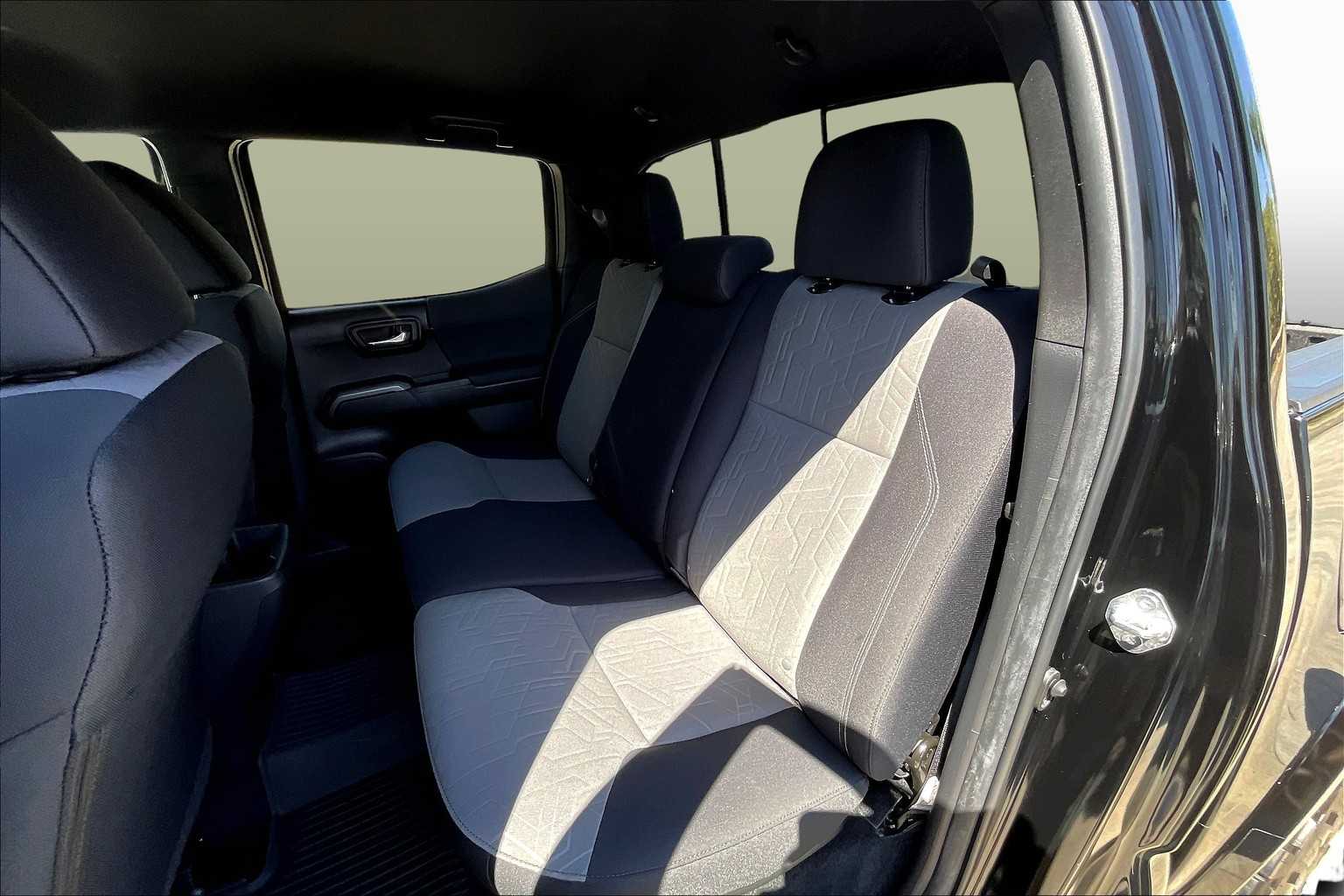 2023 Toyota Tacoma TRD Sport 4x4 Double Cab V6 photo 19