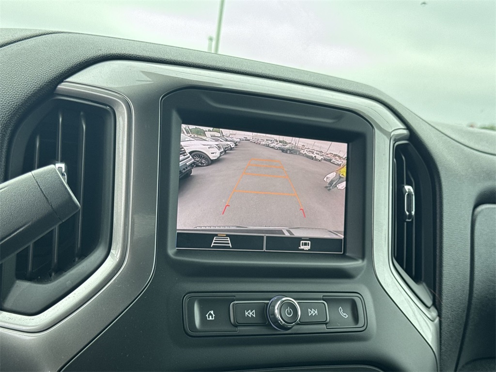 2024 Chevrolet Silverado 1500 Custom photo 22