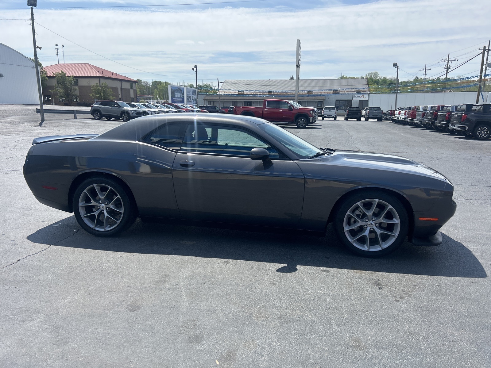 2023 Dodge Challenger GT photo 14