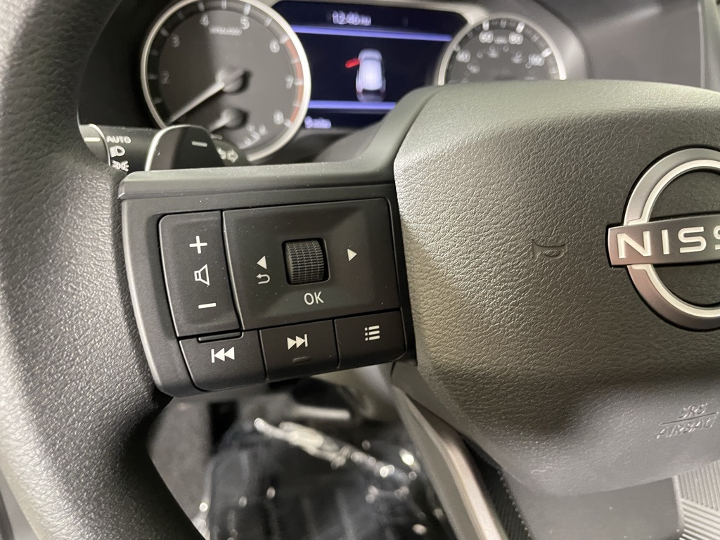 2025 Nissan Rogue S photo 19