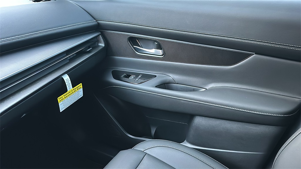 2025 Nissan Murano SV photo 25