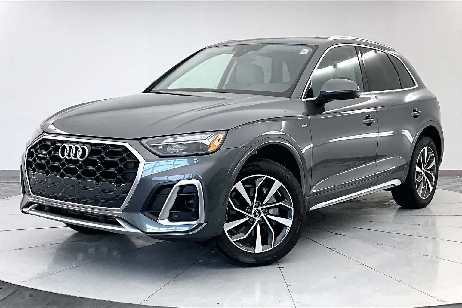 2023 Audi Q5 Premium's photo