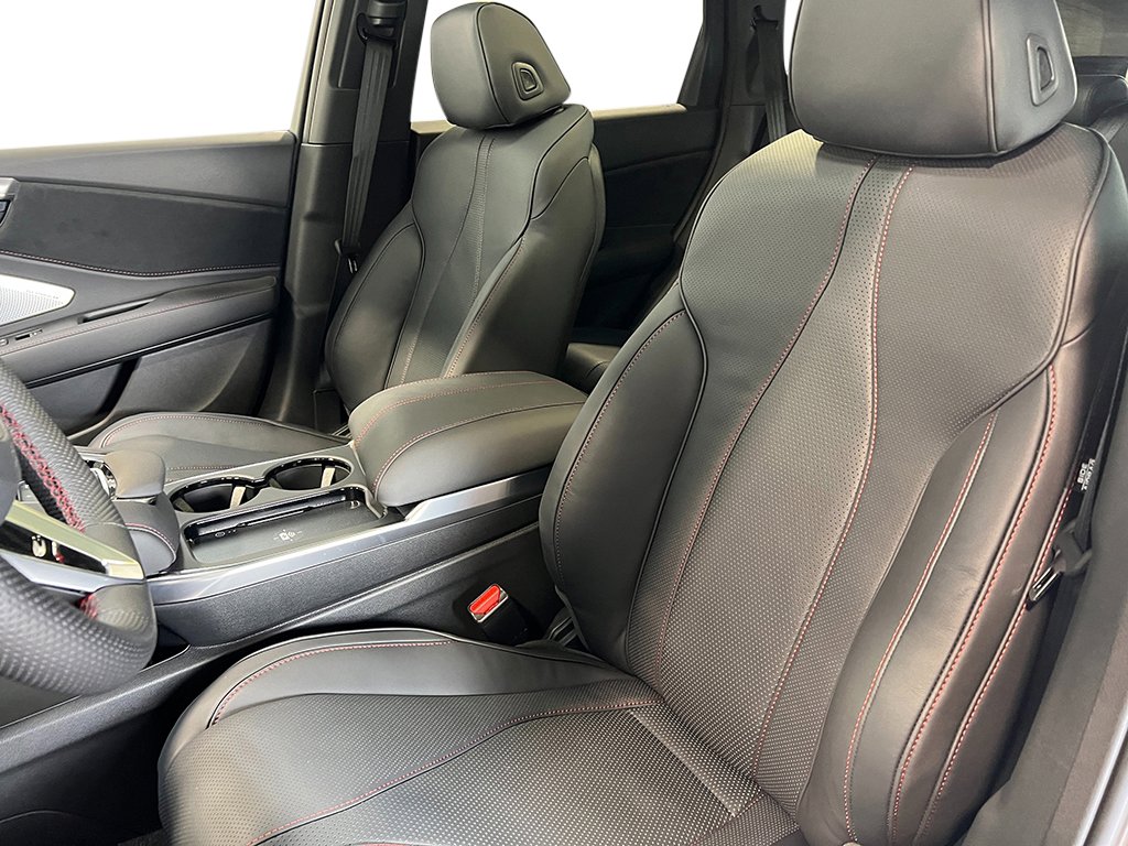 2025 Acura RDX A-Spec Advance photo 13