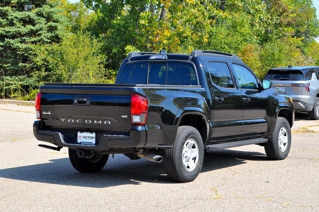 2023 Toyota Tacoma SR 4x4 Double Cab photo 3