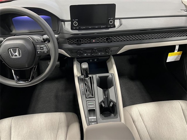 2025 Honda Accord LX photo 14