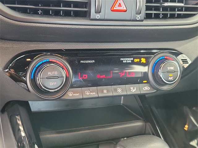 2024 Kia Forte GT-Line photo 21