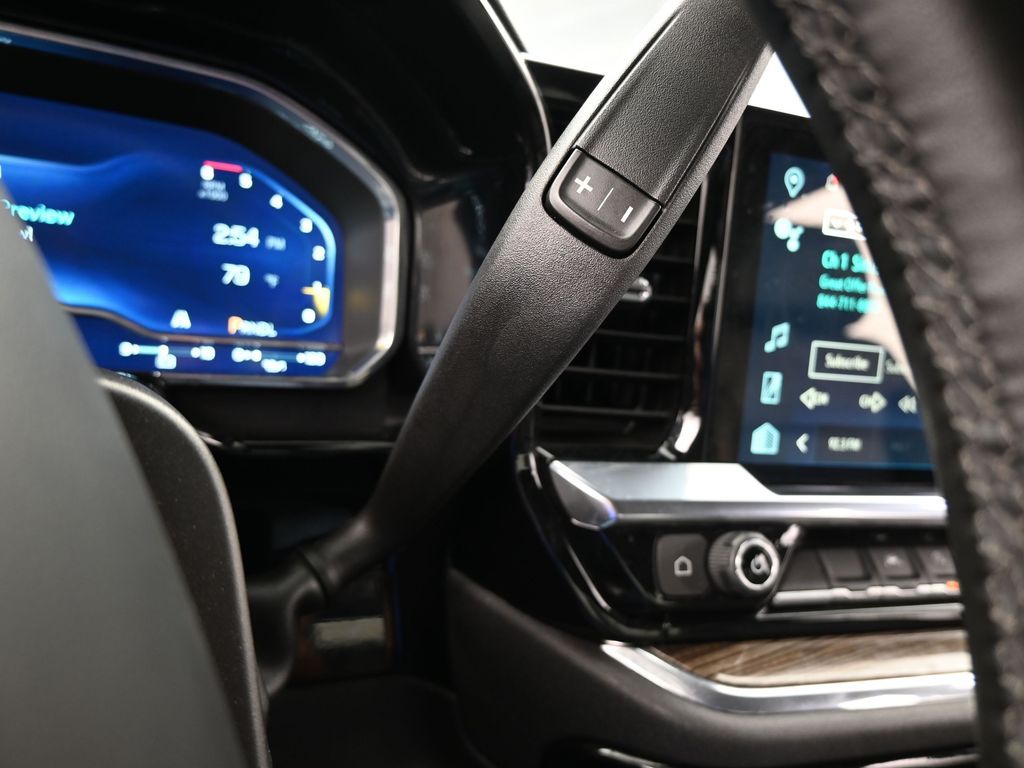 2023 Chevrolet Silverado 1500 LT photo 26