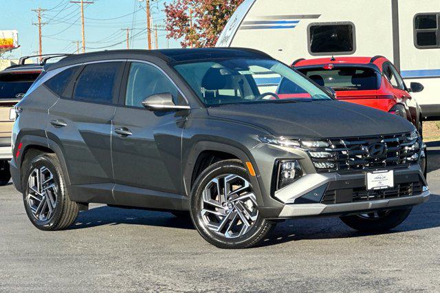 2026 Hyundai Tucson Hybrid Limited photo 2