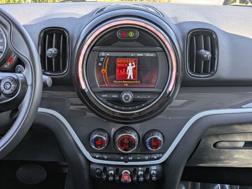 2020 Mini Cooper S ALL4 photo 16