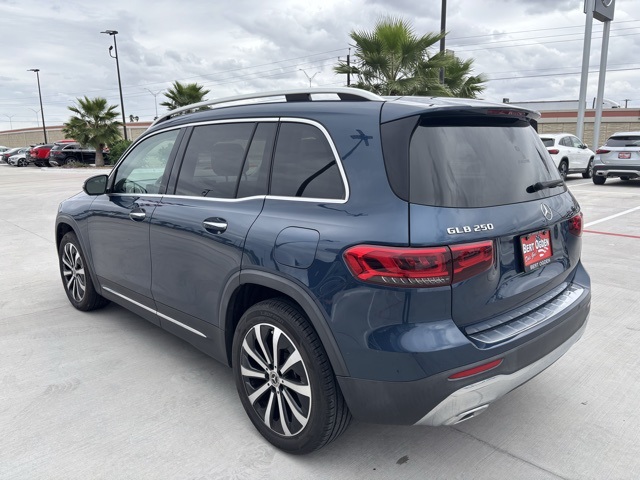 2022 Mercedes Benz GLB 250 photo 4