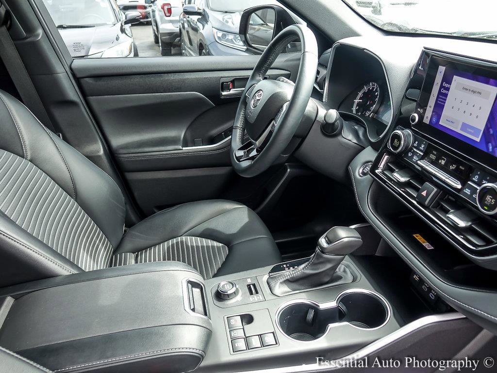 2023 TOYOTA HIGHLANDER - Image 33